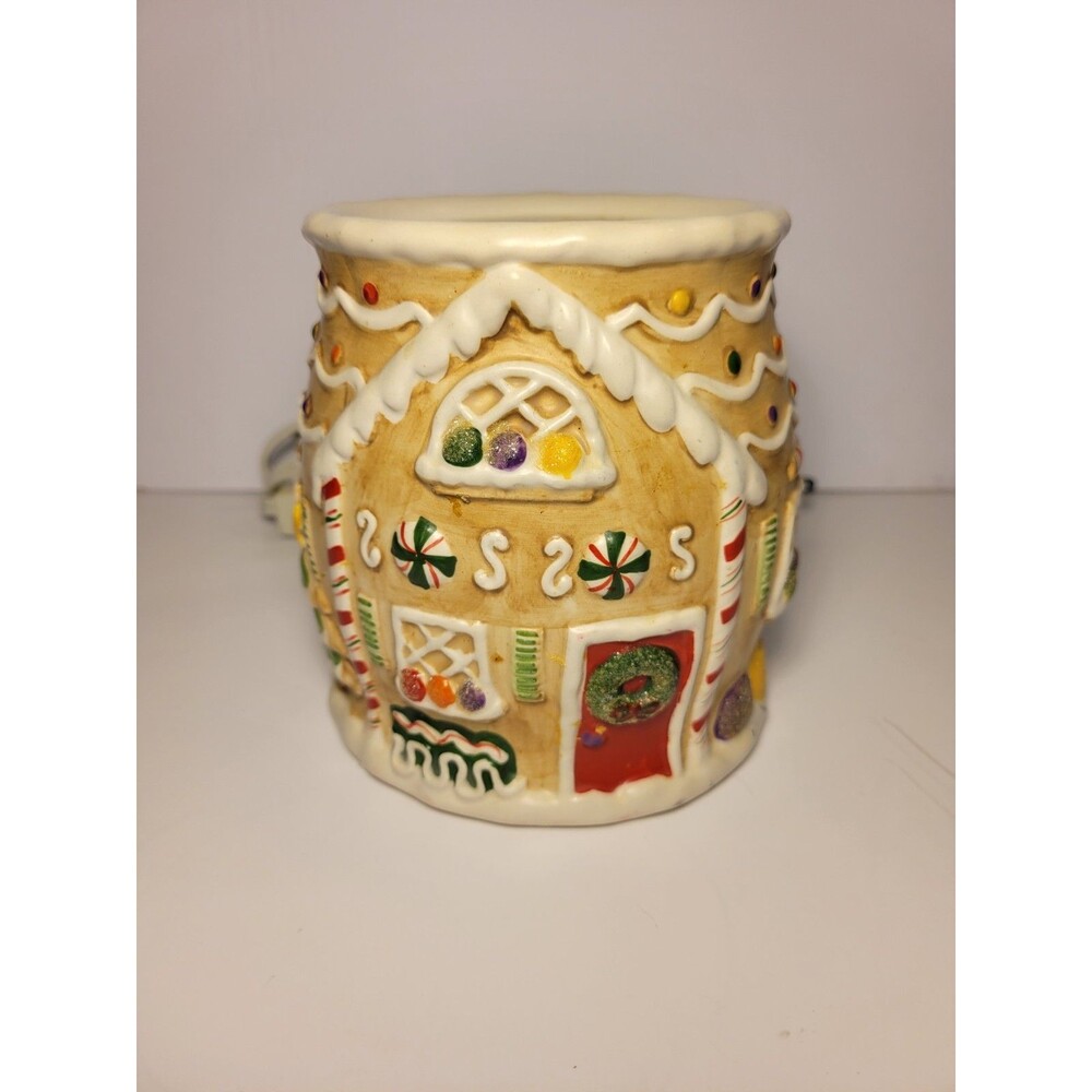 Yankee Candle Electric Gingerbread House Wax Tart Warmer Christmas holiday Read